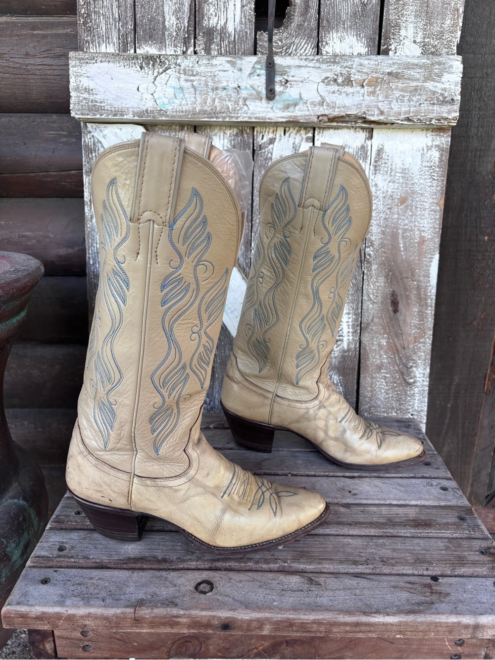 VTG Justin Cowgirl Boots Tall Shaft Cream Women’s 6.5B #L4846